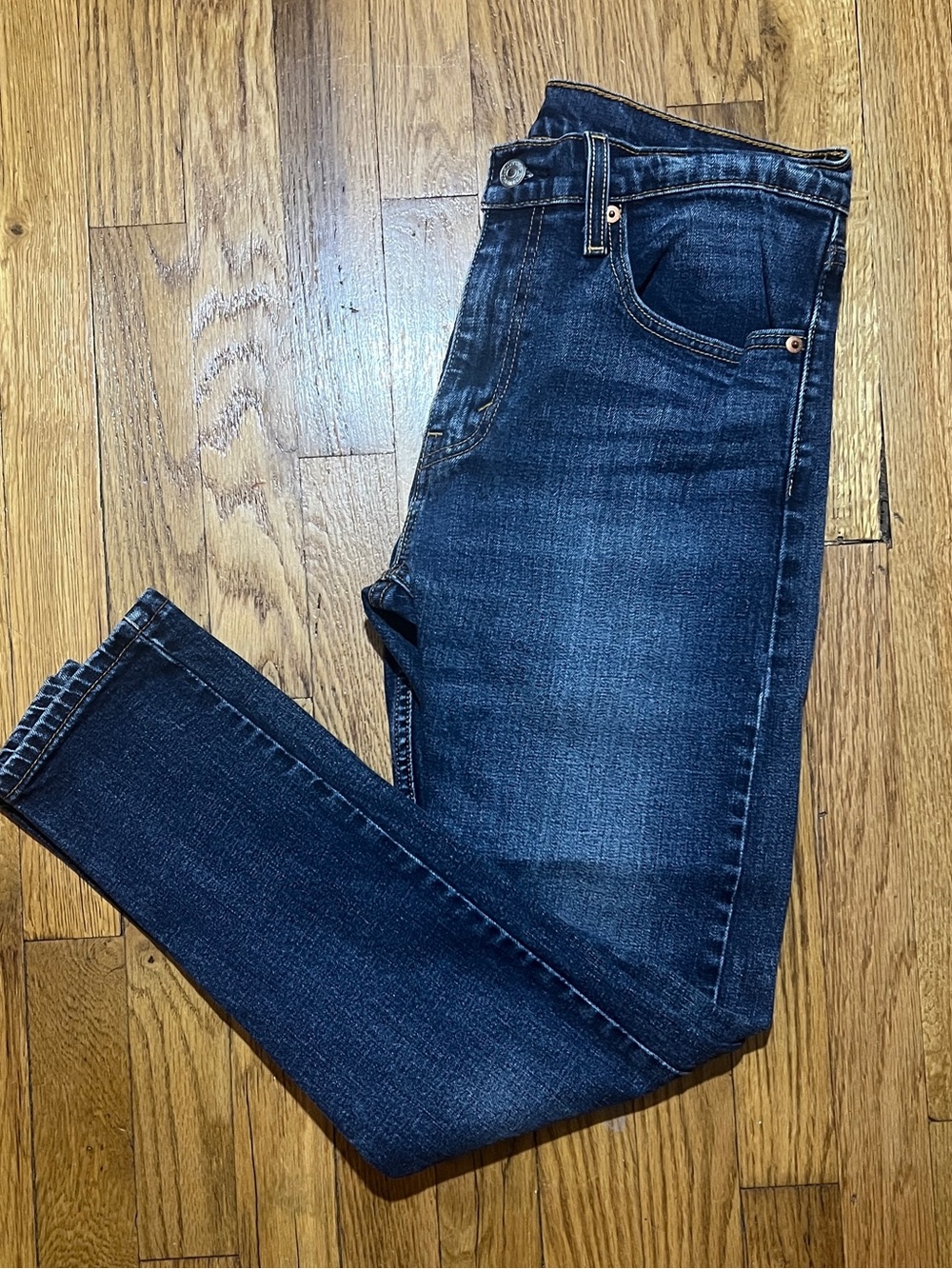 Levi’s 512 Men Blue Dark Wash Denim Slim Tapered Mid Rise Button 5-Pocket Jeans